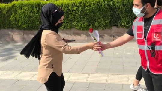 Yeniden Refah Elazığ Gençliğinden Anlamlı Etkinlikler