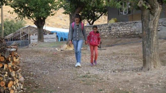 3 kilometrelik fark bir kızın eğitim hayatına mal oldu