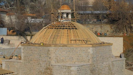 388 yıllık Hoca Hasan Hamamında restorasyon çalışmaları sürüyor