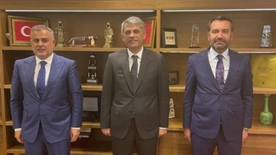 Siyasilerin Bakan Trafiği