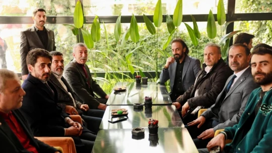 Septioğlu, Hak ve Adalet Çizgisinde, İnsanımıza Hizmet İçin Geleceğiz