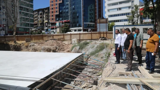 Başkan Şerifoğulları Şehir Genelindeki Belediye Çalışmalarını İnceledi