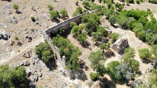 6 Tescilli Tarihi Yapısı Olan Köy Turistlerin Dikkatınİ Çekiyor