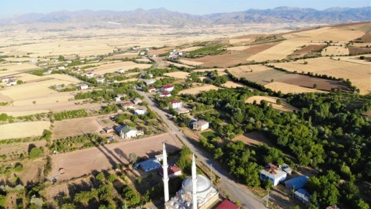 6 Tescilli Tarihi Yapısı Olan Köy Turistlerin Dikkatınİ Çekiyor