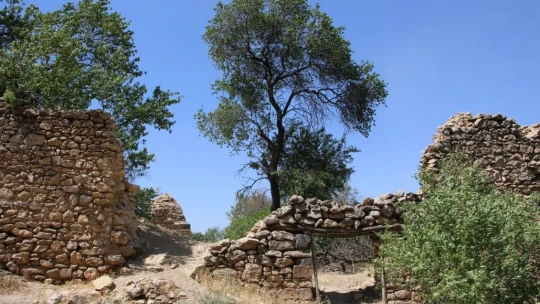 6 Tescilli Tarihi Yapısı Olan Köy Turistlerin Dikkatınİ Çekiyor