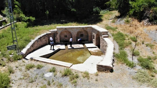 6 Tescilli Tarihi Yapısı Olan Köy Turistlerin Dikkatınİ Çekiyor