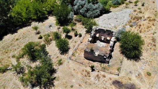 6 Tescilli Tarihi Yapısı Olan Köy Turistlerin Dikkatınİ Çekiyor