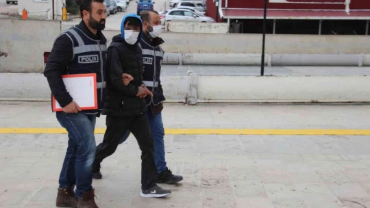 60 bin liralık inşaat malzemesi çalan şüpheli önce kameralara ardından polise yakalandı