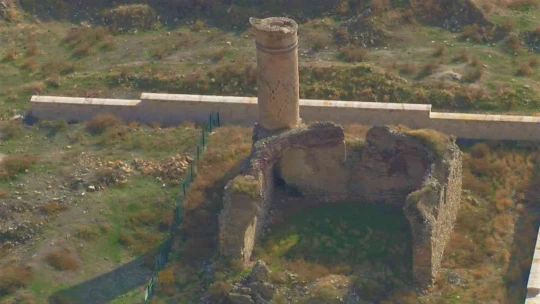 7 bin yıllık Palu ilçesi, ihtişamı ile yıllara meydan okuyor