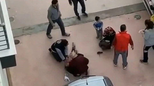 7. kattan düşen çocuk ağır yaralandı