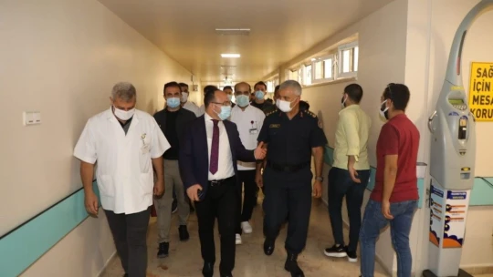 7 saatlik operasyonla yerine dikilen kol kurtarılamadı