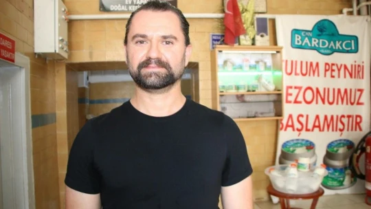 76 Yıldır Suyu Dondurarak Para Kazanıyorlar