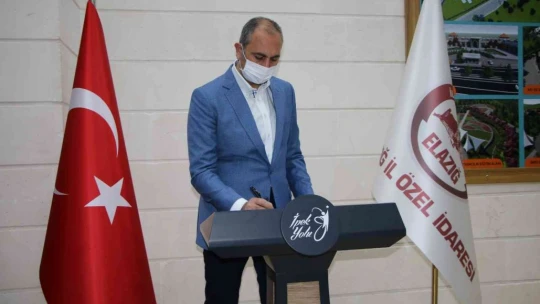 Adalet Bakanı Gül: 'Türkiye ne zaman kendi ayakları üstünde durmaya çalışsa hukuksuzluk ve antidemokratik uygulamalar devreye girdi'