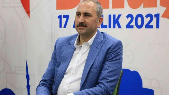 Adalet Bakanı Gül: 'Türkiye ne zaman kendi ayakları üstünde durmaya çalışsa hukuksuzluk ve antidemokratik uygulamalar devreye girdi'