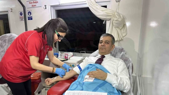 Adaylıkları belli olan milletvekillerinden Kızılay'a 'kan' desteği