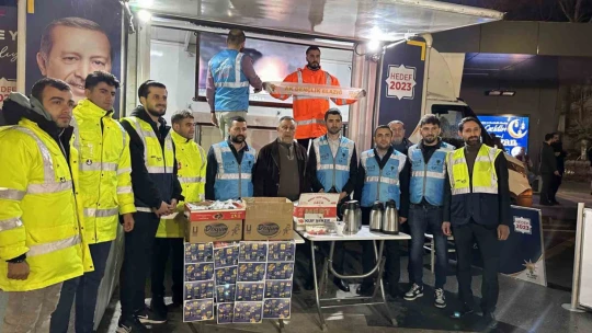 Adaylıkları belli olan milletvekillerinden Kızılay'a 'kan' desteği