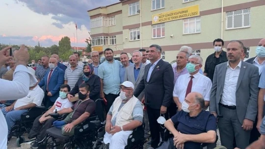AED'den 33 akülü tekerlekli sandalye