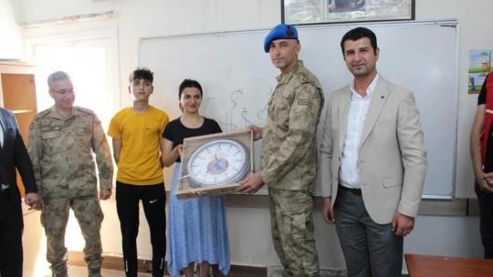 Ahıska Türklerine özel ziyaret: Komandolar teşekkür etti