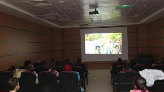 Ahıska Türkü çocuklarına yönelik sinema etkinliği