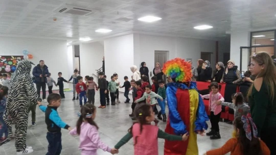 Ahıska Türkü çocuklarına yönelik program