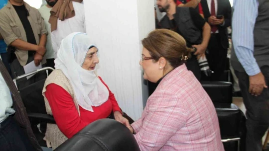 Aile ve Sosyal Hizmetler Bakanı Yanık Elazığ'da