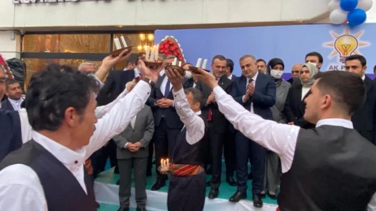AK Parti Genel Başkan Yardımcısı Kandemir: 'Biz değer siyaseti ile varız ve yine değer siyaseti ile var olacağız