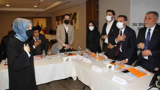 AK Parti'li Usta: 'Bu ülkede AK Parti iktidarıyla birlikte insana insan olduğu için değer veren bir anlayışa geçildi'