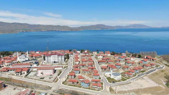 '19 bin 174 konutun kuraları çekildi'