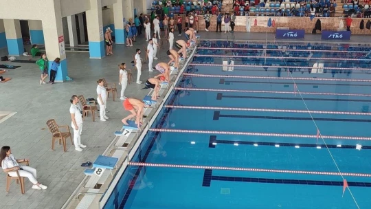 Anadolu Yıldızlar Ligi yüzme grup müsabakaları Elazığ'da yapıldı