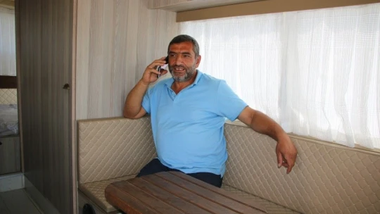 Eski Otobüsü 60 Bin Tl İle Lüks Karavana Dönüştürdü
