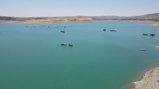 Yarımada Konumundaki Elazığ, Sualtı Flora Ve Faunasıyla Dikkat Çekiyor