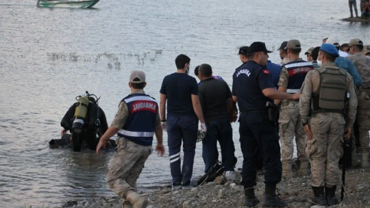 Elazığ'da Kahreden Haber: Suda Kaybolan 2'nci Arkadaşın Da Cansız Bedenine Ulaşıldı