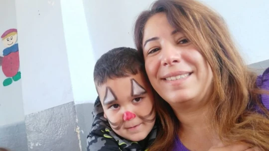 Azmin ismi Yeşim öğretmen: Engelleri aştı, 3 üniversite bitirdi 2'sine devam ediyor