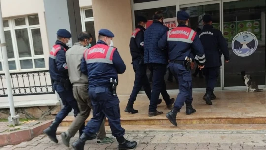 Bakır kazan çalan 2 şüpheli tutuklandı