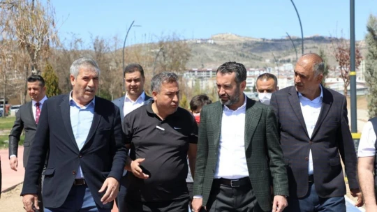 Başkan Şerifoğulları, 'Yaşam alanlarıyla şehir kimliğine değer kazandırıyoruz'