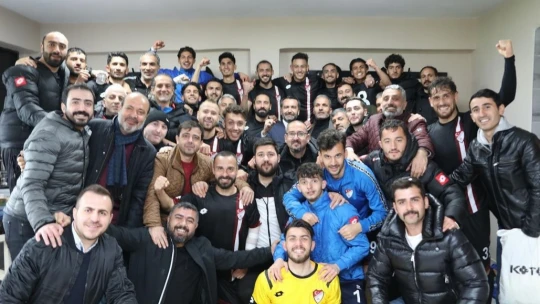 Başkan Şerifoğulları, Elazığspor'u Kahta'da yalnız bırakmadı