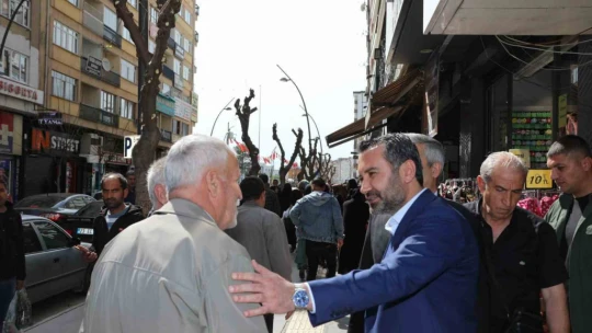 Başkan Şerifoğulları esnaf ve vatandaşlarla bir araya geldi