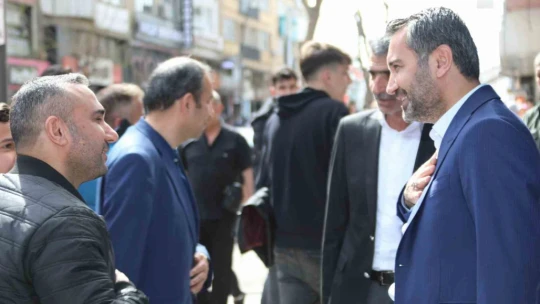 Başkan Şerifoğulları esnaf ve vatandaşlarla bir araya geldi