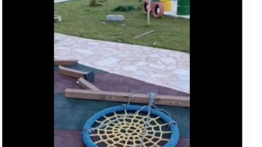 Başkan Şerifoğulları, Geri Dönüşüm Parkı'na zarar verilmesine tepki gösterdi
