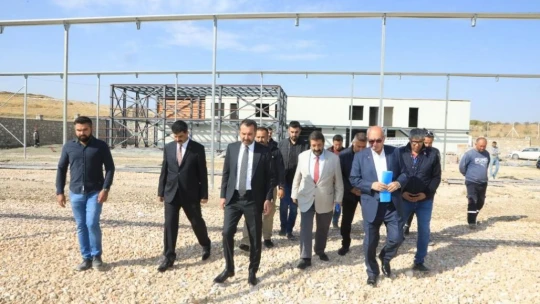 Başkan Şerifoğulları, kent genelinde devam eden çalışmaları inceledi