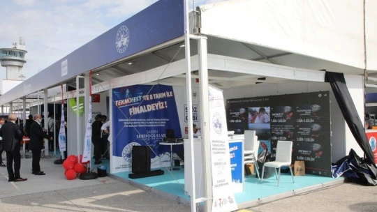 Başkan Şerifoğulları'nın destek verdiği öğrenciler finalde