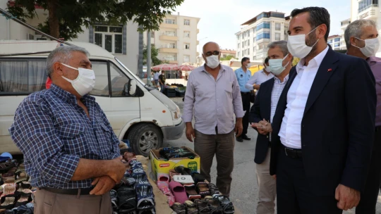 Başkan Şerifoğulları: 'Pazarcı Esnafının İyi Koşullarda Çalışması Bizim İçin Çok Önemli'