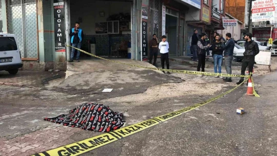Beton mikserinin altında kalan kadın hayatını kaybetti