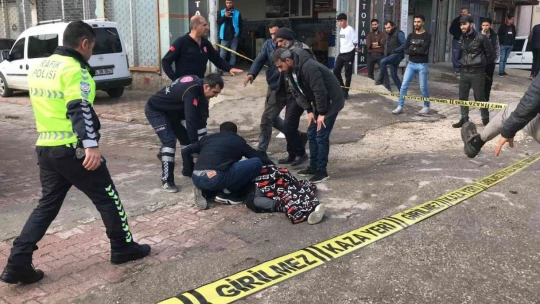Beton mikserinin altında kalan kadın hayatını kaybetti