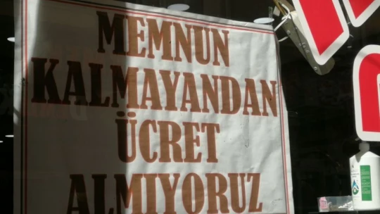 Bu berber memnun kalmayan müşterilerden ücret almıyor