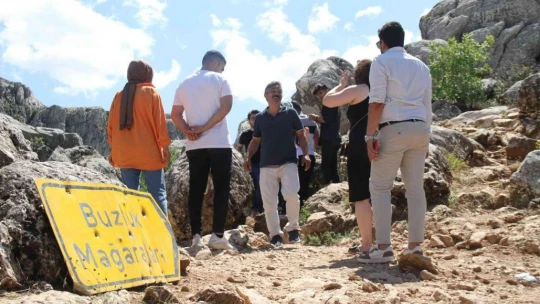 Bu mağaraya giren içinde 5 dakika duramıyor