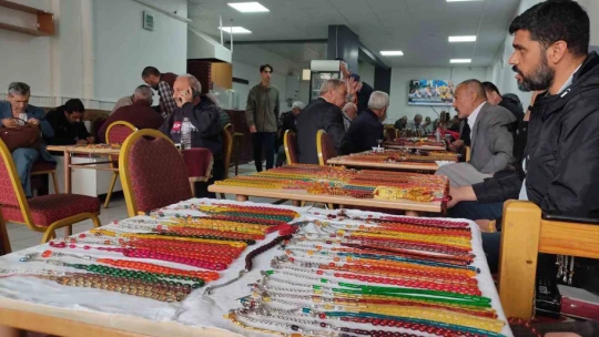 Çay ocağında sergilenip 81 ile gönderiliyor