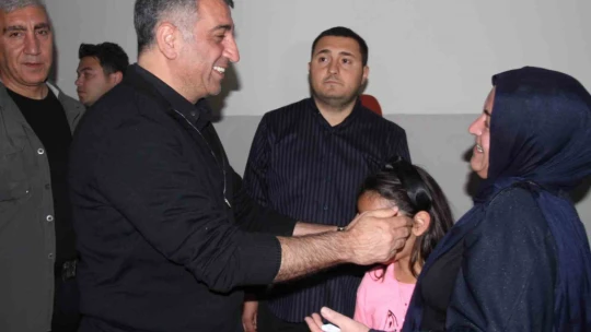 CHP Elazığ Milletvekili Erol oyunu kullandı