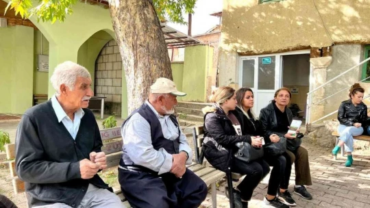 Çiftçilere tarımda tasarruflu su kullanma eğitimi