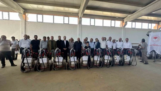 Çiftçilere yüzde 70 hibe ile 122 adet süt sağım makinesi dağıtıldı